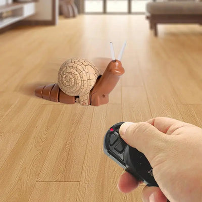 Remote Control Realistic Snail Toy