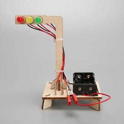 Wooden Traffic Light Model Science Toy