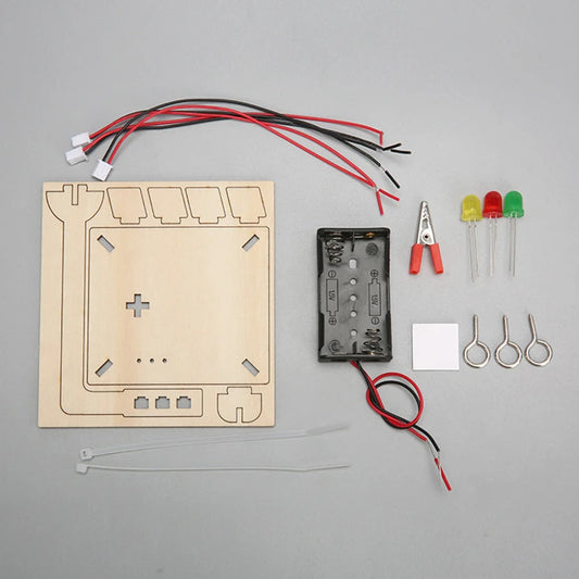Wooden Traffic Light Model Science Toy
