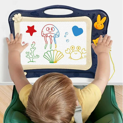 Magnetic Doodle Drawing Board